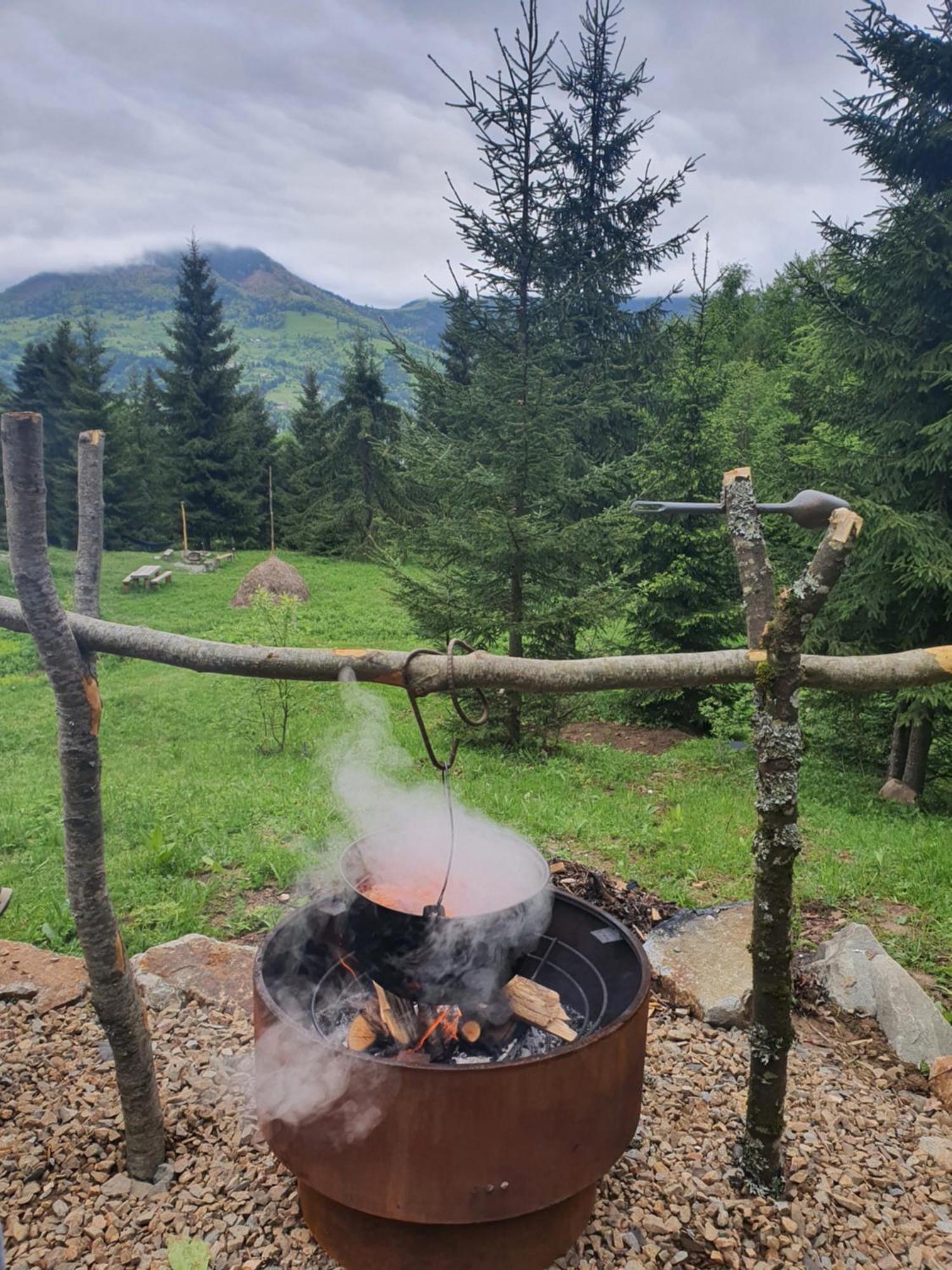 La Hambare Villa Colibiţa Buitenkant foto